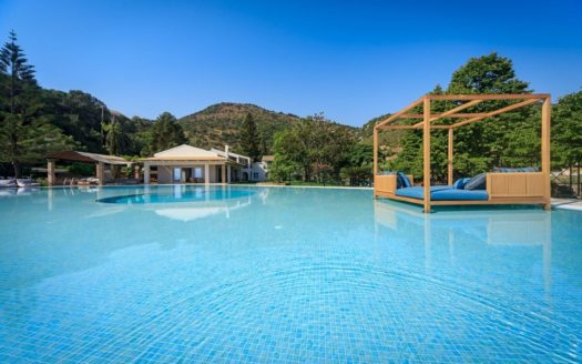 Beach villa in Corfu