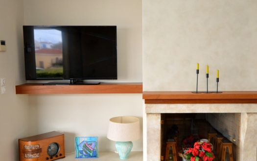 127372-Villa for sale in Aegina