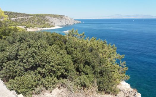 Land plot for sale in Aegina