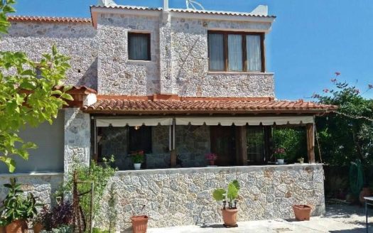 Beach front house in Marathonas