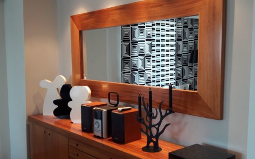 Beach front house in Pireas