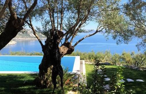 Amazing view Villa in Marathonas