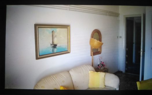 Beach front Apartment in Markopoulo