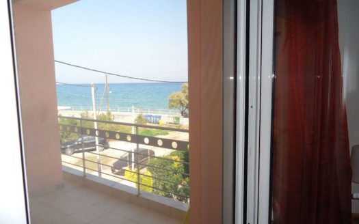 Beach front Apartment in Assos