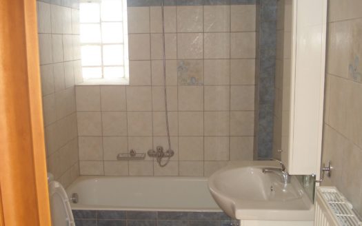 220470 – Beach front Apartment in Aigeira