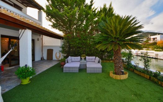 220479 – Beach front Villa in Ermioni