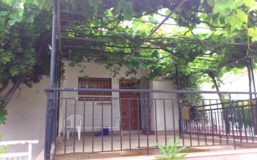 220428 – Beach front house in Stylida