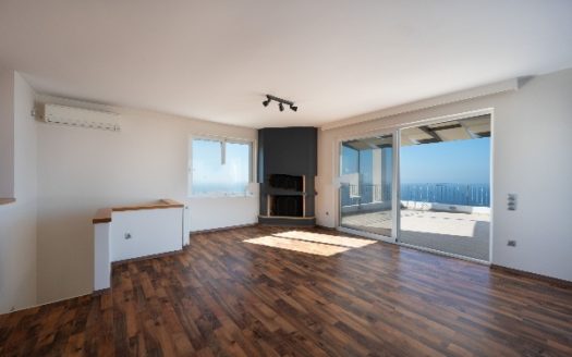 Duplex for sale in Saronida