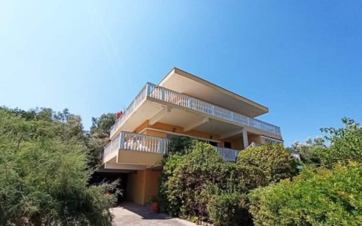 Villa Overlooking the Gulf of Evia