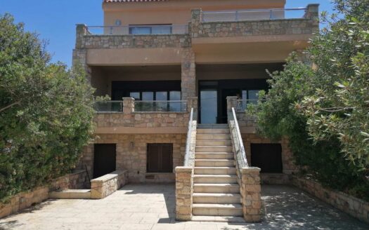 Perahora beach house 300sqm