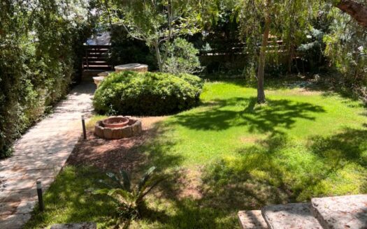 Perahora beach house 300sqm