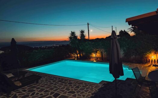 Lagonisi 220 pool villa